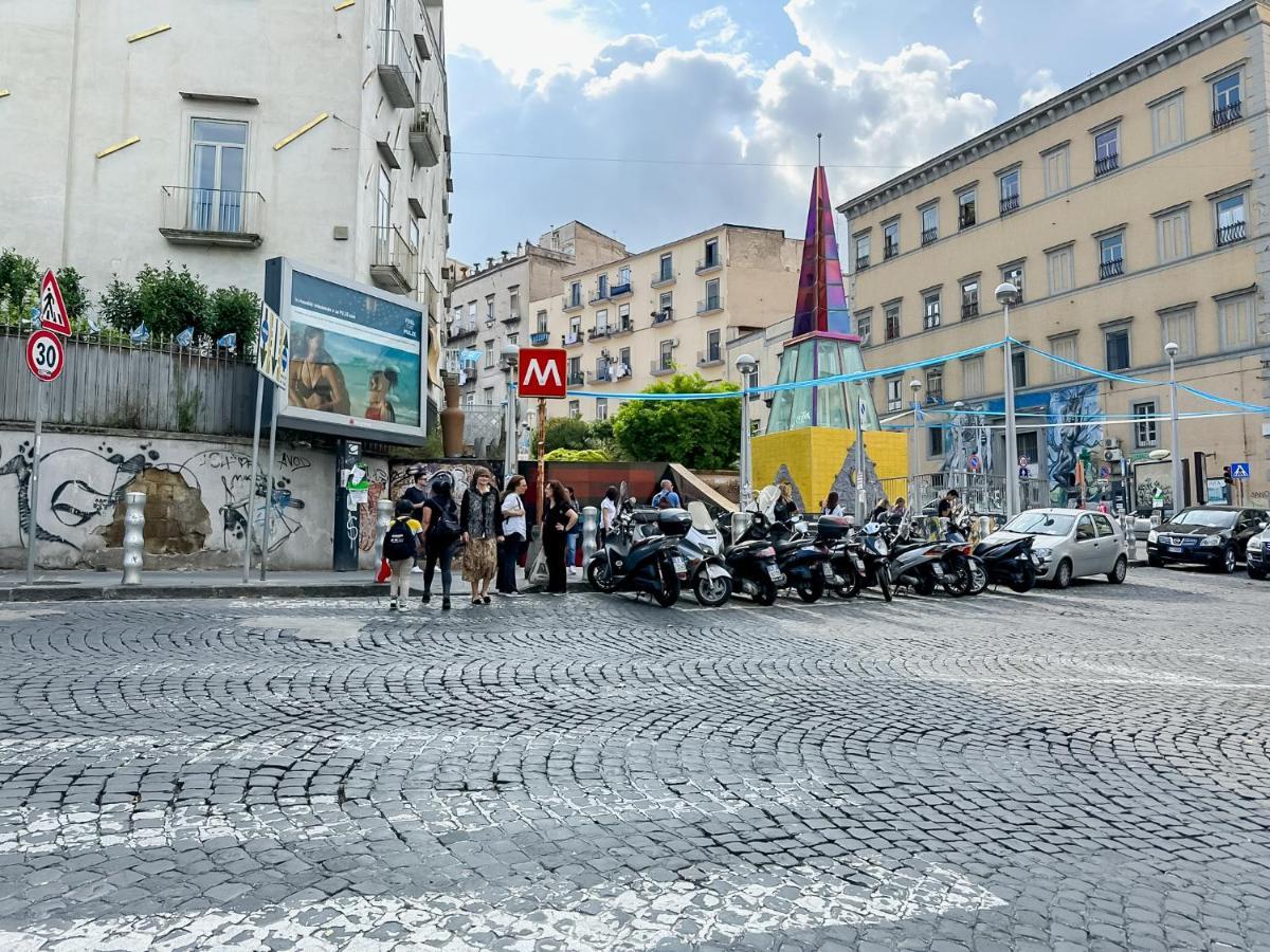 Exclusive Parking Flat X 4 Near Metro 1 Salvator Rosa Appartamento Napoli Esterno foto