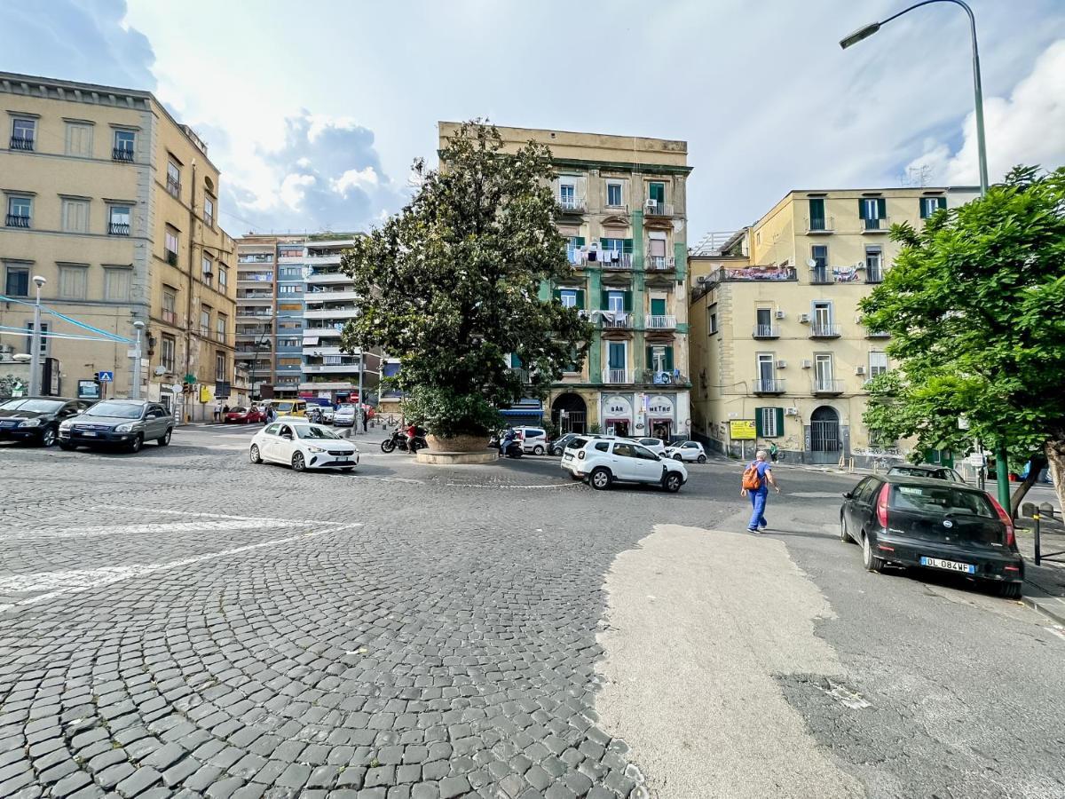 Exclusive Parking Flat X 4 Near Metro 1 Salvator Rosa Appartamento Napoli Esterno foto