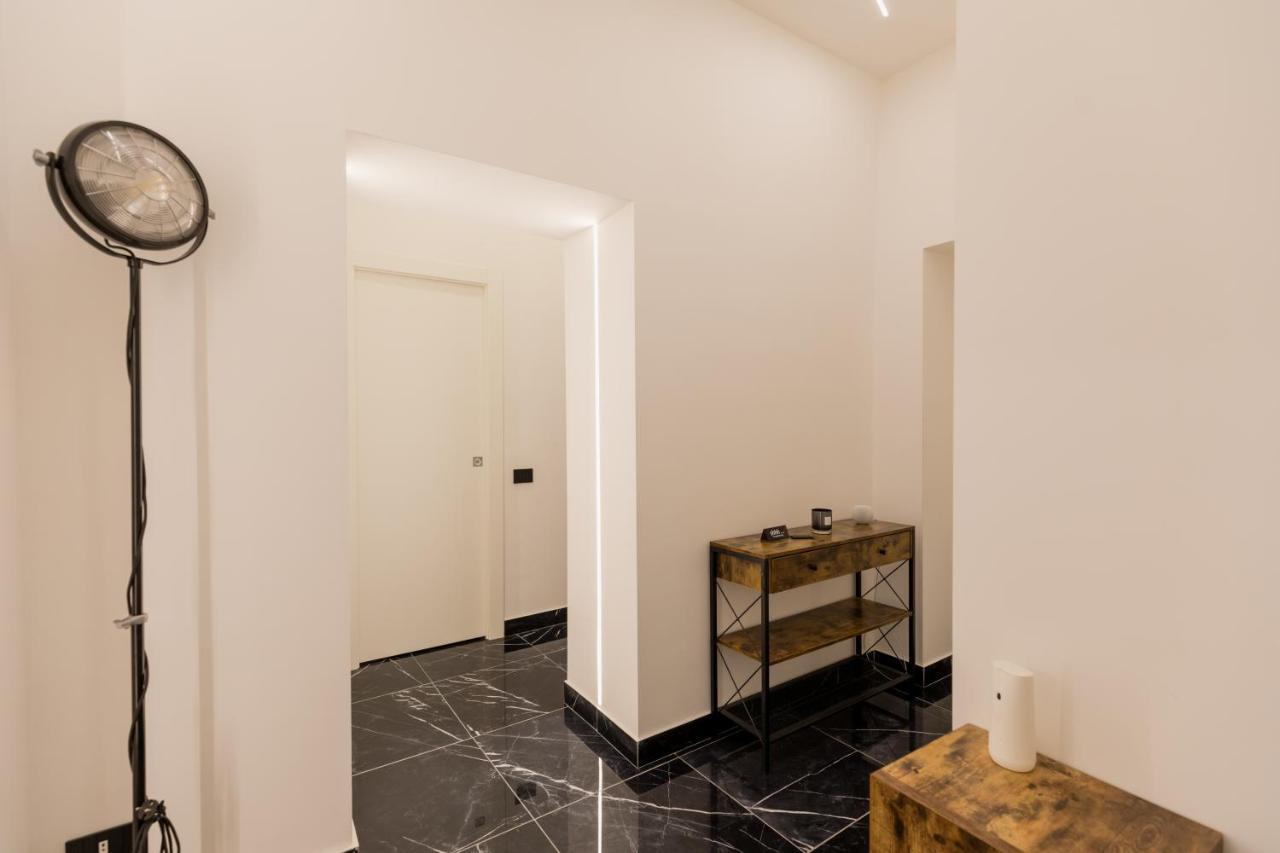 Exclusive Parking Flat X 4 Near Metro 1 Salvator Rosa Appartamento Napoli Esterno foto